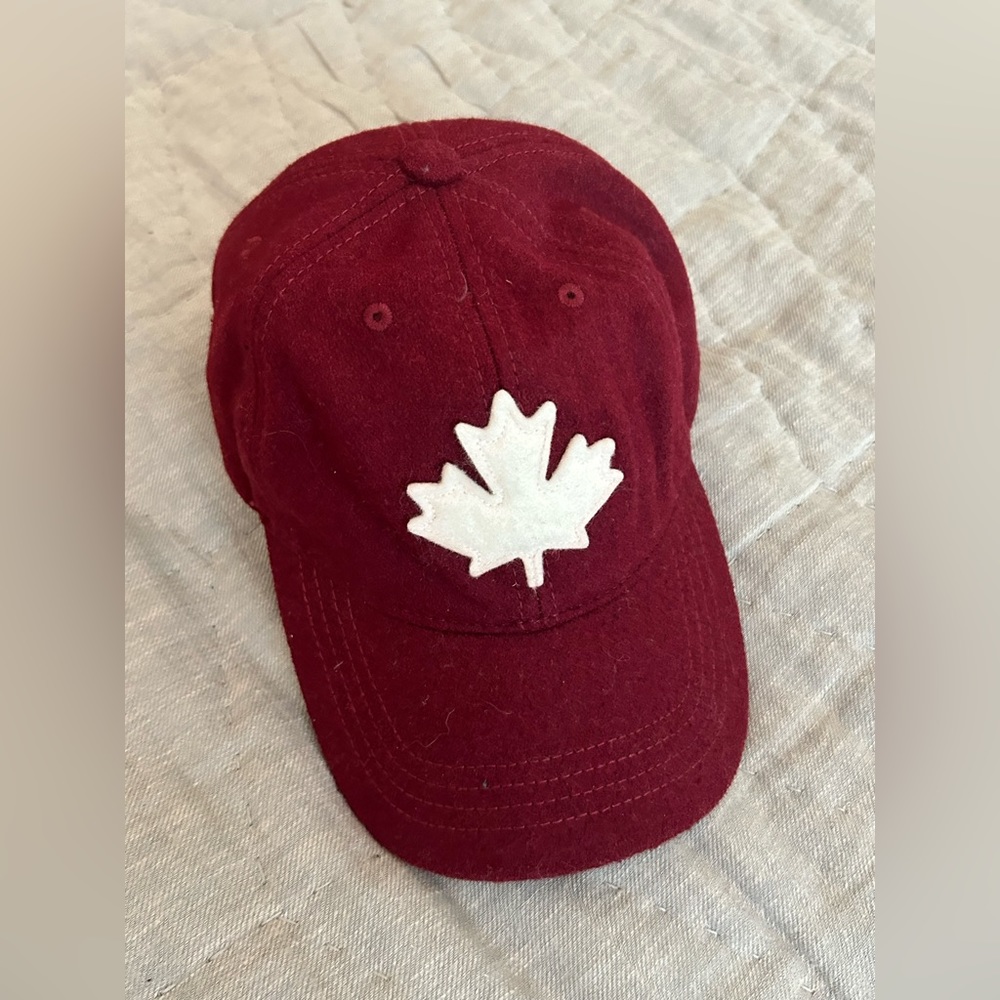 Roots Canada Wool Baseball Cap NWOT